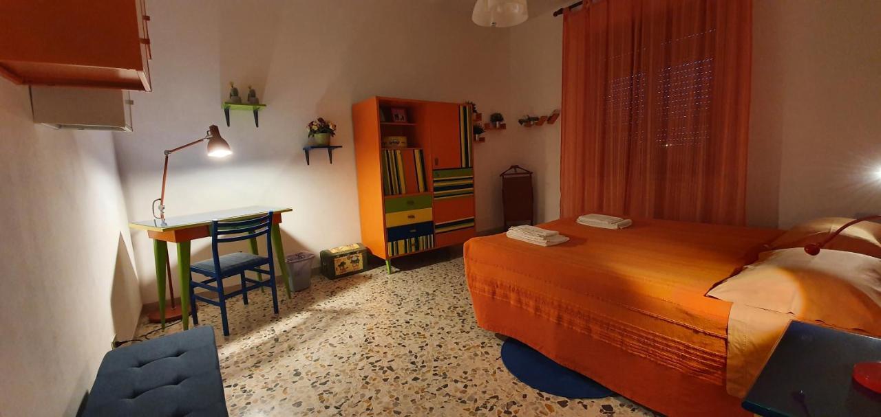 Apartamento La Casina Di Jo Siena Exterior foto