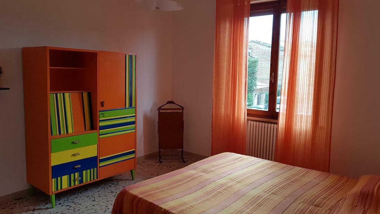 Apartamento La Casina Di Jo Siena Exterior foto